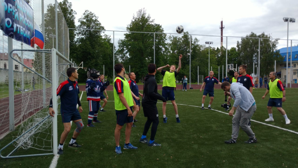 Футбол 2.jpg