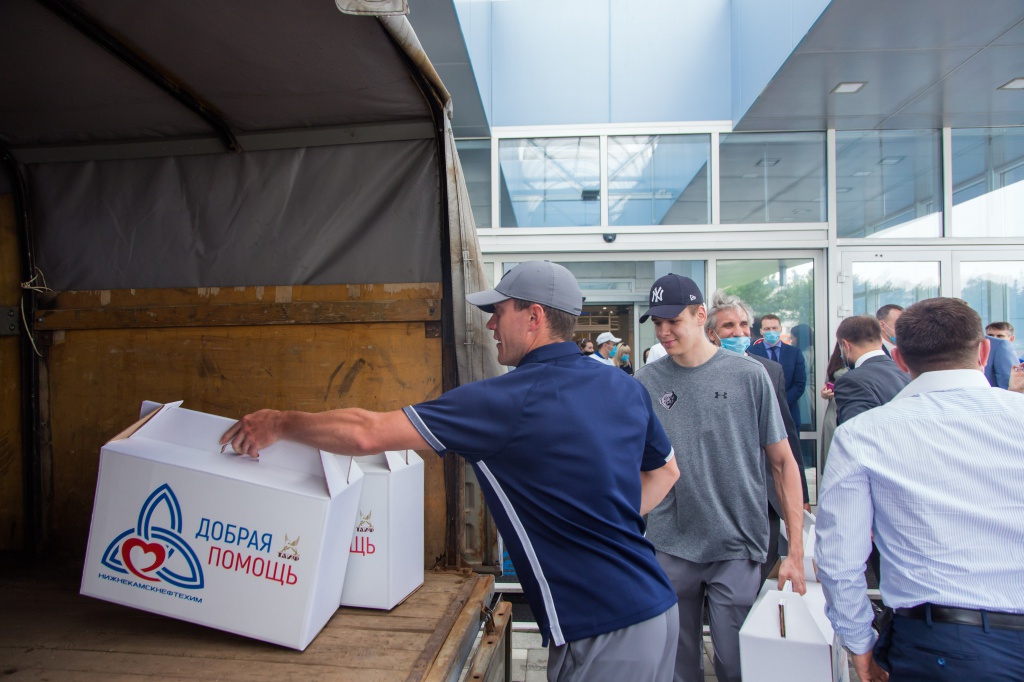 Волгин Шарифьянов.jpg