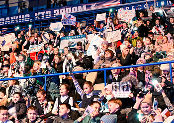 Урок КХЛ для 2000 нижнекамских школьников