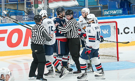 "Реактор" - "Стальные Лисы" - 4:5