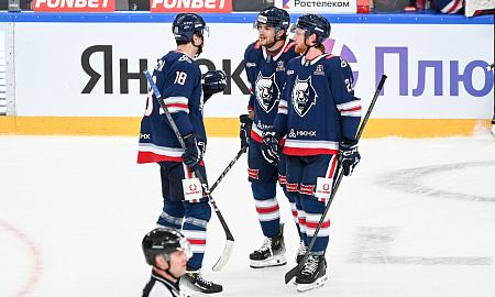 "Нефтехимик" - "Динамо" (Минск)