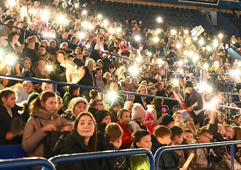 KHL Lesson at the Neftekhim Arena