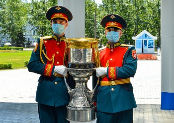 Damir Sharipzyanov and Nail Yakupov brought Gagarin Cup to PJSC «Nizhnekamskneftekhim»