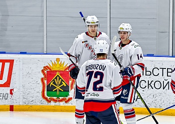 «Реактор» победил в Новокузнецке