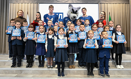 Урока хоккея МХЛ в лицее №3