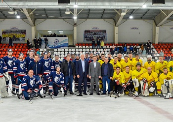 Праздник хоккея в Елабуге Праздник хоккея в Елабуге