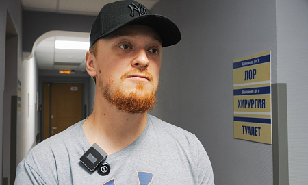 Игроки "Нефтехимика" прошли медосмотр