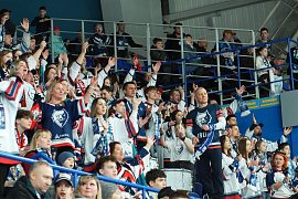 Атмосфера третьего матча серии "Нефтехимик" - "Авангард"