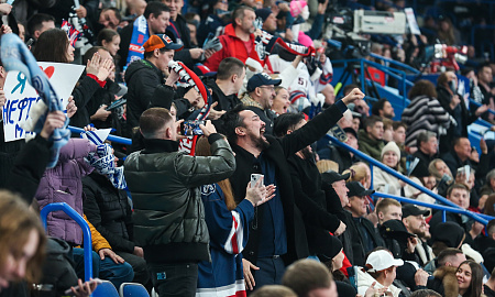 "Нефтехимик" - "Авангард"