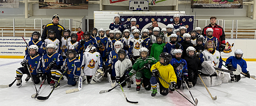 Neftekhimik players held a master class for young hockey players in Mamadysh