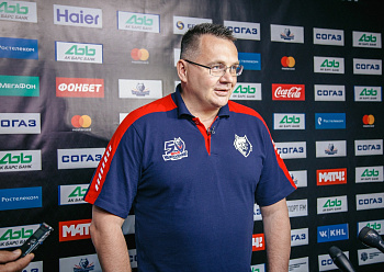 Андрей Назаров: Отращу усы, как у Черчесова Андрей Назаров: Отращу усы, как у Черчесова