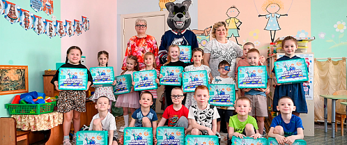 Neftekhimik have visited Kindergarden #75