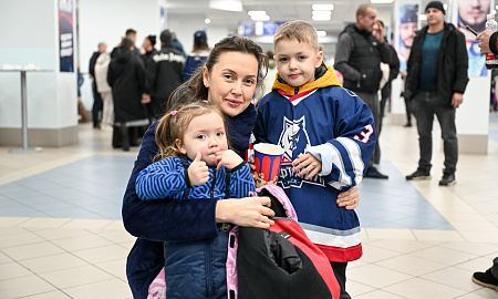 Активности на матче "Нефтехимик" - "Шанхайские Драконы"