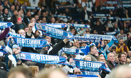 "Нефтехимик" - "Авангард". Третий матч серии