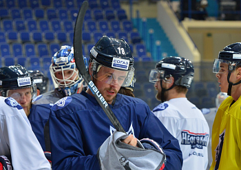 "Neftekhimik" will hold open on ice practice for the media