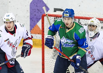 «Реактор» потерпел «сухое» поражение в Уфе «Реактор» потерпел «сухое» поражение в Уфе