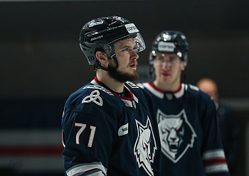 Андрей Белозёров: Большинство «5 на 3» нужно было реализовывать и брать игру в свои руки Андрей Белозёров: Большинство «5 на 3» нужно было реализовывать и брать игру в свои руки