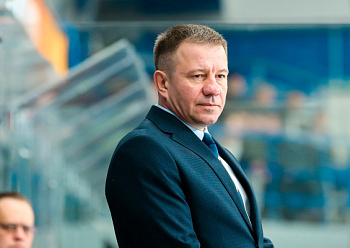 Олег Леонтьев:  «Всех с победой!» 