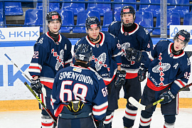 "Реактор" - МХК "Молот"